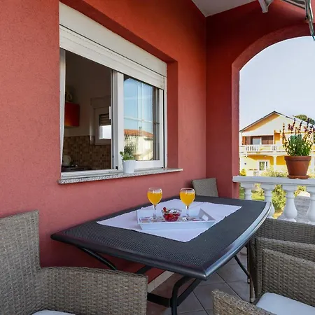 Vedmar Gostinjska kuća 4*